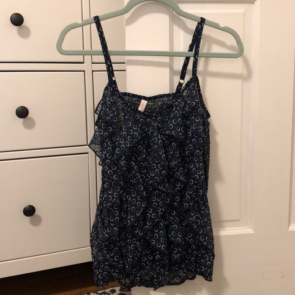 Ruffled tank top